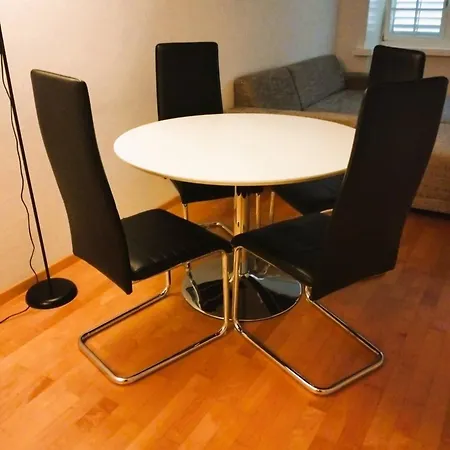 New Cozy 2 In Old Town Center Renn - Self Checkin Apartment *