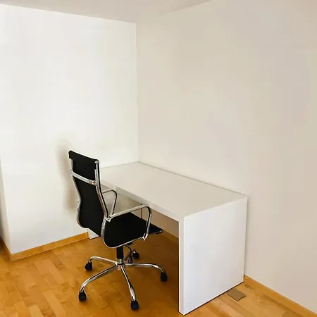 New Cozy 2 In Old Town Center Renn - Self Checkin