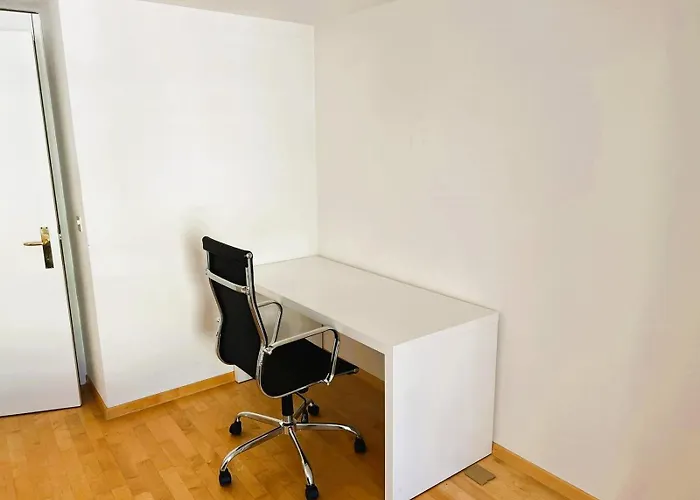 New Cozy 2 In Old Town Center Renn - Self Checkin